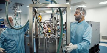 UK boosts pandemic readiness with new vaccine factory | Science, Climate & Tech News