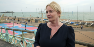 Unite boss Sharon Graham criticises Starmer and Labour as she warns party’s key backer may end support | Politics News