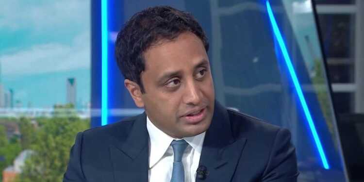 Sir Keir Starmer ‘responsible’ if anything happens to Nigel Farage, claims Reform UK policy chief | Politics News