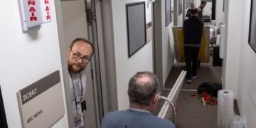 Journalists Turn In Access Badges, Exit Pentagon Rather Than Agree To New Rules