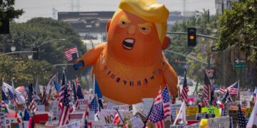 Why Sharing Photos And Video At A ‘No Kings’ Protest Could Be Dangerous