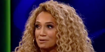 ‘I Just Broke My Top’: CBS Host Tries To Deal As Dress Rips Apart In Real Time