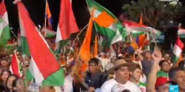 Bolivians choose between two right-wing politicians at presidential runoff