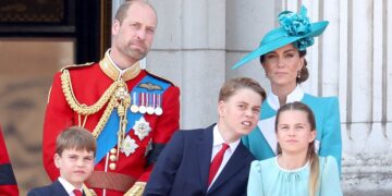 How Prince William and Kate Middleton Give Kids a ‘Normal Home Life’