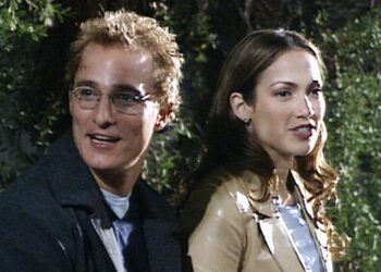 Celeb Beauty Pro Jeanine Lobell Revives J.Lo’s Iconic Lip Gloss from ‘The Wedding Planner’ and More Y2K Trends