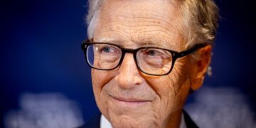 Why is Bill Gates tone policing on climate change?