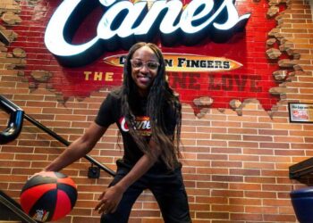 Aces Star Jackie Young Trades Baskets For Box Combos In Vegas Celebration