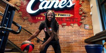 Aces Star Jackie Young Trades Baskets For Box Combos In Vegas Celebration