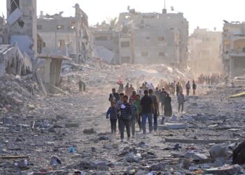 Nigel Farage says Tony Blair ‘not my choice’ to help govern Gaza but understands Donald Trump’s logic | Politics News