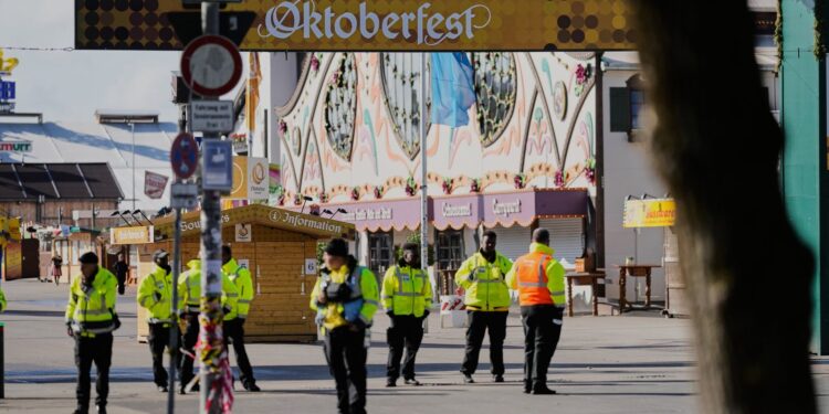 Oktoberfest opening delayed in Munich after bomb threat | World News