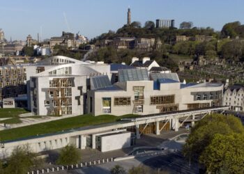 Less than half of Scots trust Scottish government to do right by country, report finds | UK News