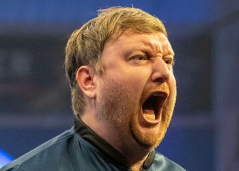 World Grand Prix Darts LIVE! Latest scores, updates, results, highlights as Luke Humphries and Luke Littler headline in Leicester | Darts News