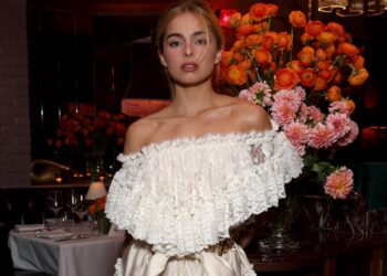 Star Sightings: Addison Rae Performs in Armani Beauty Looks, Riley Keough Attends a Chanel Dinner in New York