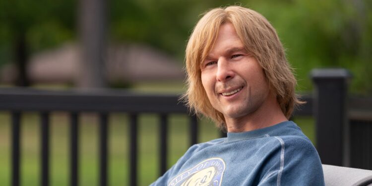 Glen Powell’s ‘Chad Powers’ Transformation Is A Fun Watch