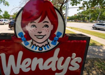 Wendy’s Closures Planned Over Next Few Months; Hundreds of Restaurants Will Be Affected
