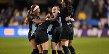U.S. Star Rose Lavelle Scores Late To Give Gotham FC Another NWSL Title