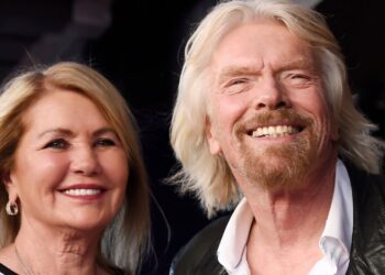 Joan Branson, Wife Of British Billionaire Richard Branson, Dead At 80