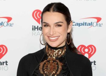Ashley Iaconetti Teases Real Housewives of Rhode Island After BravoCon