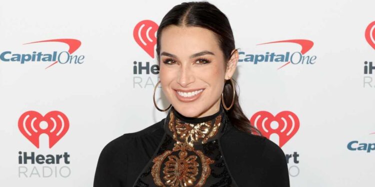 Ashley Iaconetti Teases Real Housewives of Rhode Island After BravoCon