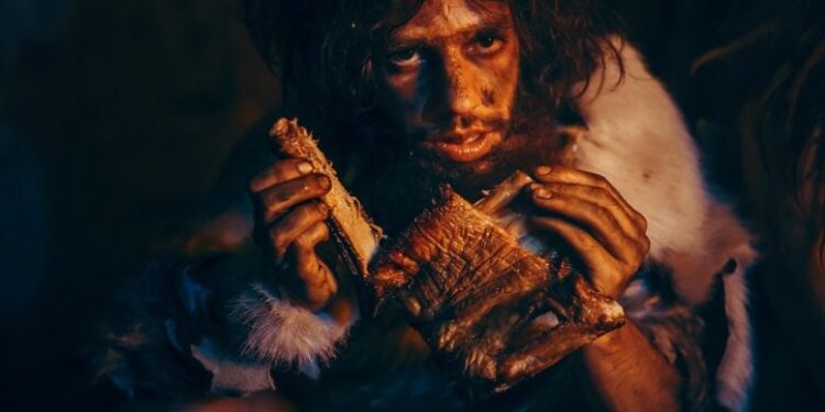 Study Challenges Long-Held Beliefs: Scavenging Carcasses May Have Made Us Human