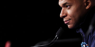 France host Ukraine in Paris with 2026 World Cup spot up for grabs