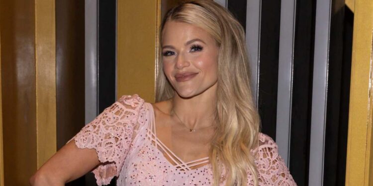 Witney Carson Lost Hair Clump in Dancing With the Stars Finale Practice