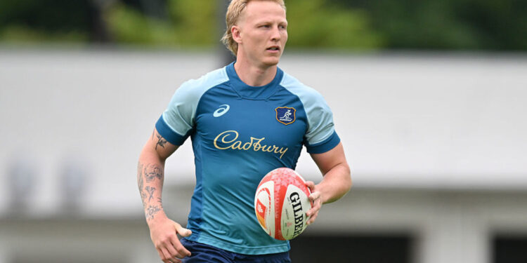 Carter Gordon named to start for Wallabies as Joe Schmidt makes six changes to match-day squad