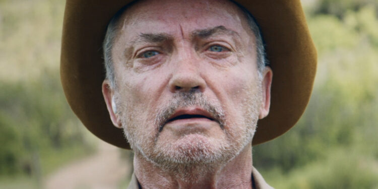 A 2019 Thriller With A 93% Rotten Tomatoes Score Might Be The Weirdest Western You Ever Watch