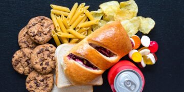 Ultra-processed foods leading cause of ‘chronic disease pandemic’, say experts | Science, Climate & Tech News