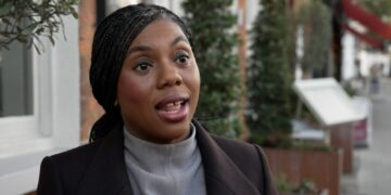 Badenoch calls for government to ‘get Britain drilling again’ as Starmer flies to COP30 | Politics News