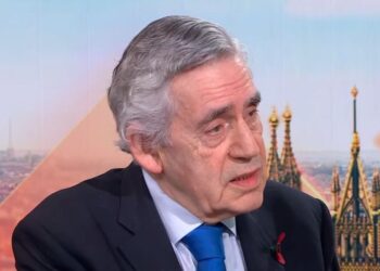 Gordon Brown ‘confident’ of two-child benefit cap change – as he calls for gambling tax to pay for it | Politics News