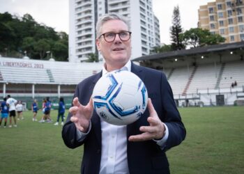 Sir Keir Starmer expresses ‘sincere regret’ over appointment of Labour donor to chair football regulator | Politics News