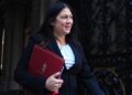 Lisa Nandy defended in ‘cronyism’ row over appointment of football regulator | Politics News