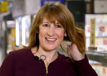 Budget 2025: Consumer confidence falls as speculation ramps up – but London mayor welcomes major rail investment | Money News