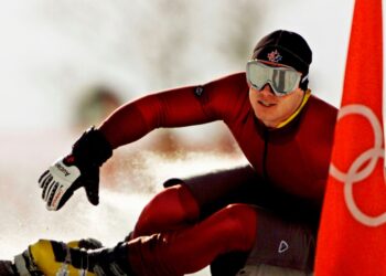 Former Olympic snowboarder wanted by US charged with masterminding murder of witness | US News