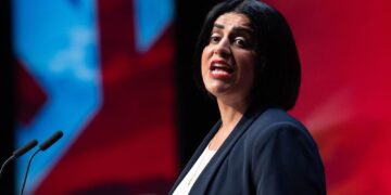 Refugee status set to become temporary in radical asylum reforms | UK News