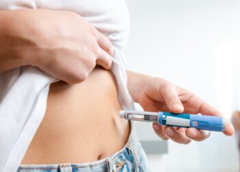 Brain scientists are seeking weight-loss drugs without the nausea : Shots