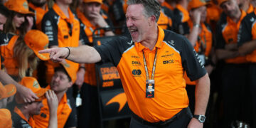 Zak Brown speech at McLaren awards, jokes about Oscar Piastri and Lando Norris video