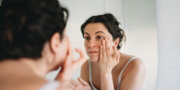 Eye Doctors Never Ignore These 9 Signs