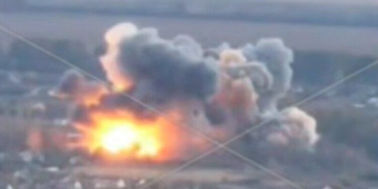 Russian Drones, Missiles Pound Ukraine Before Zelenskyy-Trump Meeting