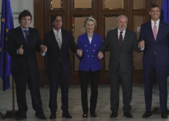 French government calls for delay of EU-Mercosur trade deal vote