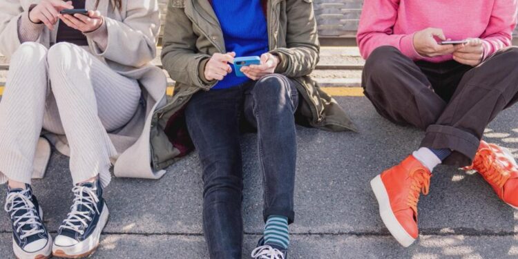 Days before Australia's social media ban, teens race to find loopholes