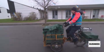 Danish post office delivers last letter, ending a 400-year run to adapt to the digital age