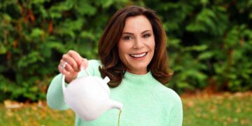 Luann de Lesseps Was Making ‘Well Into 7 Figures’ With the Help of Cabaret