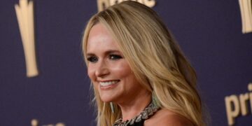Miranda Lambert Mourns Her ‘Tour Buddy’ Of 15 Years