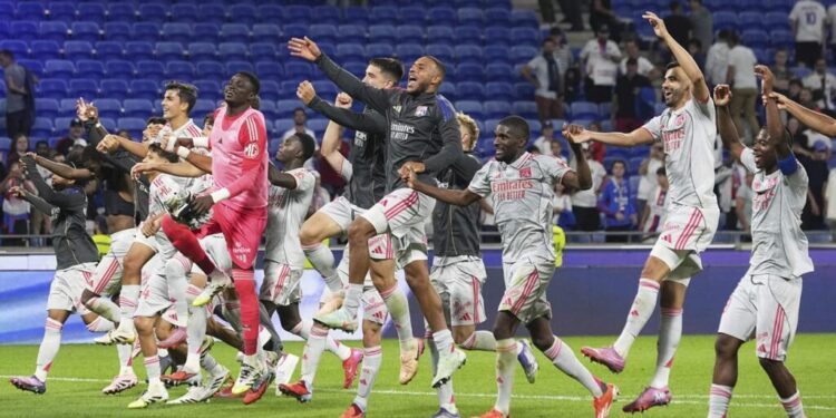 Europa League: Lyon beat Go Ahead Eagles to secure at least a playoff spot