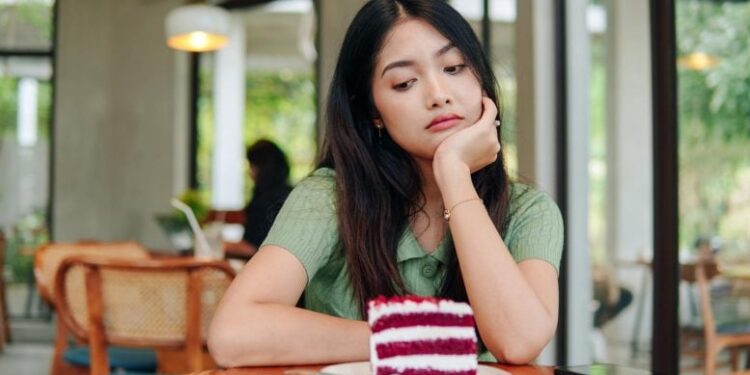 Restaurant Norms May Be Making Us Miserable, Scientists Say