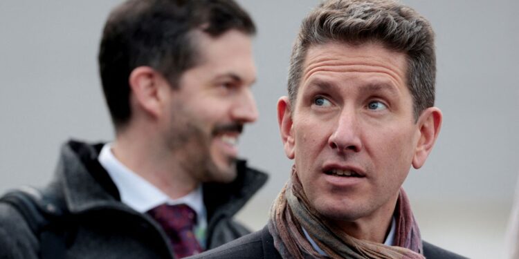 PM calls the doctor after disaster demise of the Prince of Darkness | Politics News