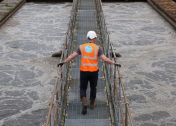 Thames Water defers payment of controversial £2.5m retention awards | Money News