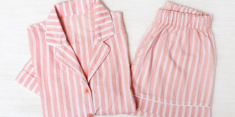 The UK’s worst Christmas gifts: Rotten fruit, used pyjamas and a Spurs book for a Chelsea fan | UK News